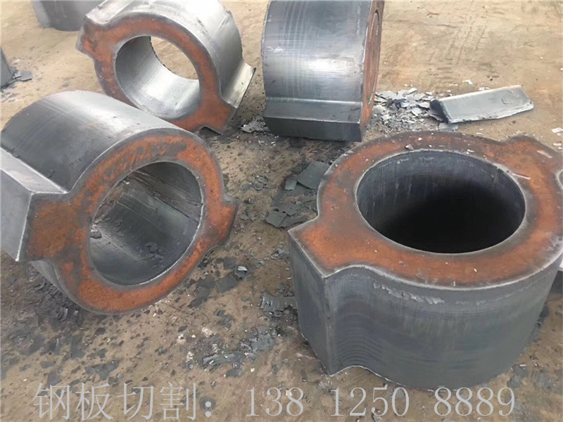 <b>45号钢板切割轴承座</b>